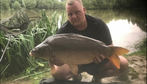 A 28 lb 13 oz carp from Lillypool, Deryn Seagrove, Jun 2018