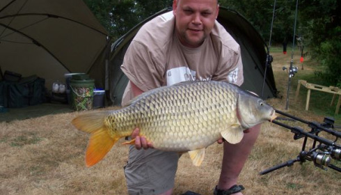 A 27 lb 7 oz carp from Lillypool, Ricky, Aug 2010
