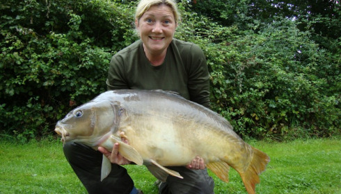 A 40 lb 8 oz carp from Lillypool, Fi Wright (new Ladies Record & pb), Aug 2014