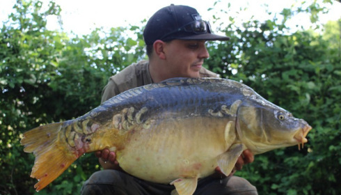 A 30 lb 12 oz carp from Lillypool, Chris Hayward, May 2018