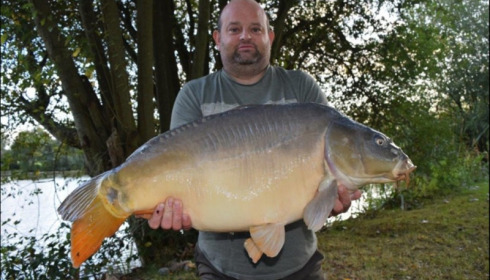 A 33 lb carp from Lillypool, Gary Holsten, Sep 2019