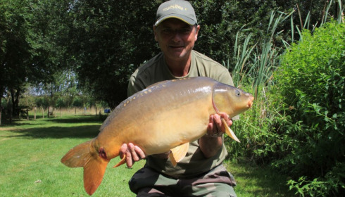 A 21 lb 4 oz carp from Lillypool, Norman Royston, Jul 2014