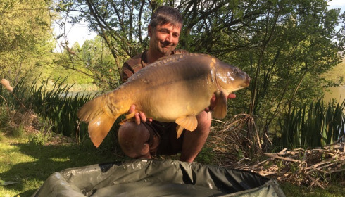 A 25 lb 2 oz carp from Lillypool, Jason Newland, Apr 2017