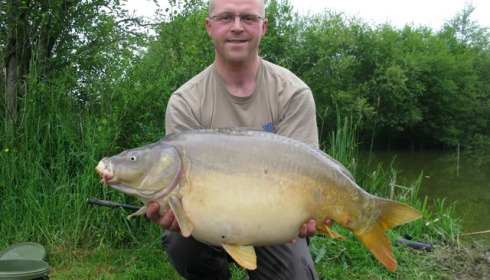 A 29 lb 12 oz carp from Lillypool, Scott Jennings, May 2013