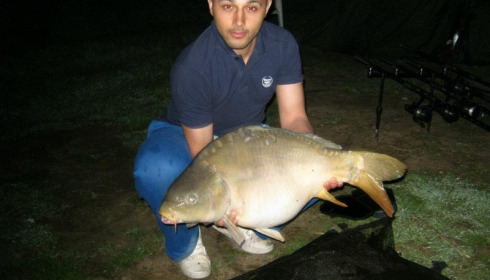 A 22 lb 12 oz carp from Lillypool, Lewis, May 2012