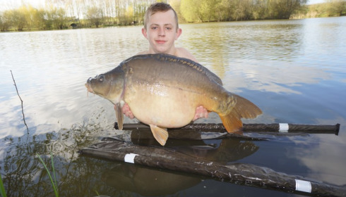 A 31 lb 5 oz carp from Lillypool, Olly Roper, Apr 2015