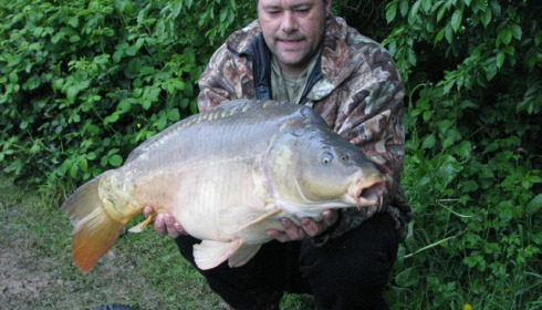 A 24 lb carp from Lillypool, Mike Walker, May 2013