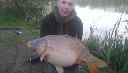 A 24 lb 3 oz carp from Lillypool, Matt Burchell, Apr 2012