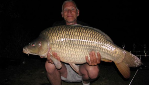 A 33 lb 8 oz carp from Lillypool, Gary, Jul 2010