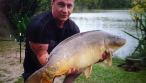 A 26 lb 8 oz carp from Lillypool, Chris, May 2015
