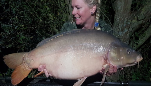 A 33 lb 12 oz carp from Lillypool, Abi Bainbridge, Aug 2017