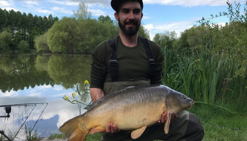 A 25 lb 8 oz carp from Lillypool, Kenny Moyes, May 2018