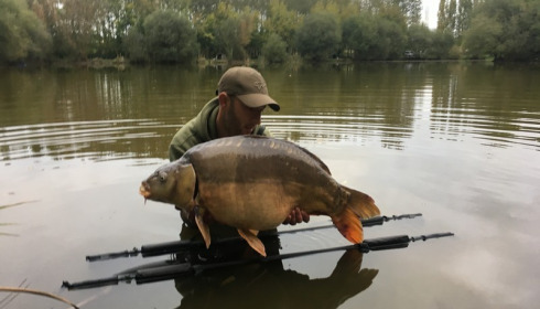 A 33 lb 2 oz carp from Lillypool, Danny Spence, Oct 2017