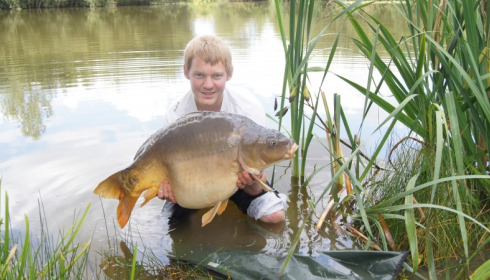 A 35 lb 10 oz carp from Lillypool, Lee Turley, Aug 2014