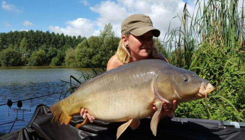 A 30 lb carp from Lillypool, Abi Bainbridge, Aug 2016