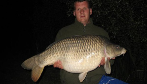 A 37 lb 8 oz carp from Lillypool, Steve, Apr 2011