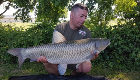 A 26 lb grass carp from Lillypool, Alan Hyrons, May 2018