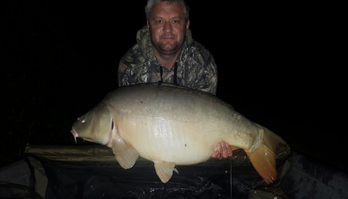 A 42 lb 2 oz carp from Lillypool, Andrew Biggs, Apr 2017