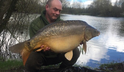 A 37 lb carp from Lillypool, Shaun Docksey, Mar 2018