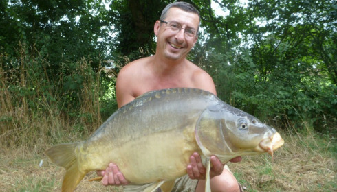A 28 lb 4 oz carp from Lillypool, Dave Brown, Aug 2013