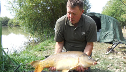 A 27 lb 8 oz carp from Lillypool, Gary, Aug 2013