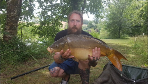 A 30 lb carp from Mas Bas Lotus Lake, Jul 2018