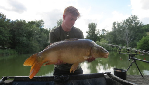 A 29 lb 9 oz carp from Mas Bas Lotus Lake, Jul 2017