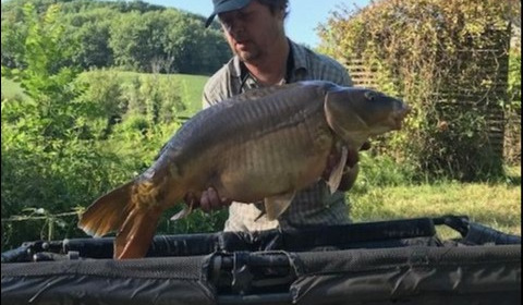A 32 lb carp from Mas Bas Lotus Lake, Jason Hill, Jul 2018