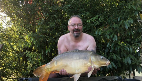 A 27 lb 2 oz carp from Mas Bas Lotus Lake, Aug 2018