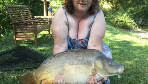 A 25 lb 7 oz carp from Mas Bas Lotus Lake, Jun 2015