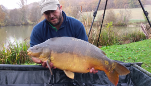 A 37 lb 2 oz carp from Mas Bas Lotus Lake, Gilles, Nov 2014