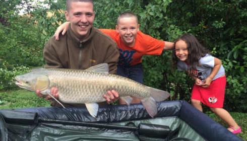 A 22 lb carp from Mas Bas Lotus Lake, Aug 2015