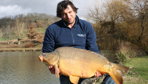 A 43 lb 3 oz carp from Mas Bas Main Lake, Mar 2013