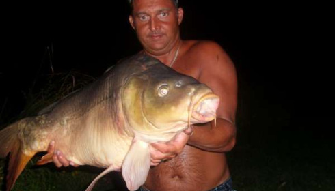 A 41 lb 4 oz carp from Mas Bas Main Lake, Brendan Cocking, Aug 2010
