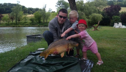 A carp from Mas Bas Main Lake, The McCarthy Family, Jun 2009