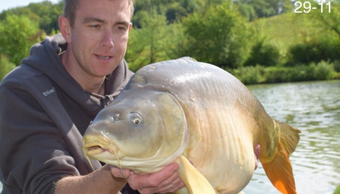 A 29 lb 11 oz carp from Mas Bas Main Lake, Fletcher, Apr 2015