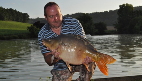 A 34 lb 8 oz carp from Mas Bas Main Lake, Dave Atkinson, Jul 2013