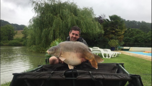 A 45 lb 15 oz carp from Mas Bas Main Lake, Jun 2018