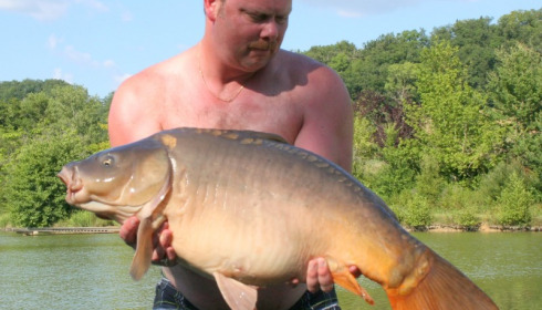 A 29 lb 13 oz carp from Mas Bas Main Lake, Sander Beijderwellen, Aug 2016