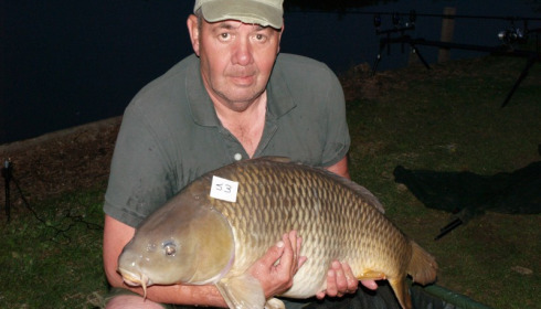 A 38 lb carp from Mas Bas Main Lake, Nicholas Green, Sep 2017
