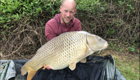 A 36 lb 1 oz carp from Mas Bas Main Lake, Tom Bester, Apr 2019