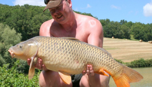 A 25 lb 4 oz carp from Mas Bas Main Lake, Sander Beijderwellen, Aug 2016
