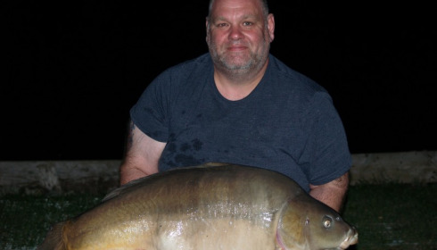 A 44 lb 14 oz carp from Mas Bas Main Lake, Martin Rowan, Oct 2016