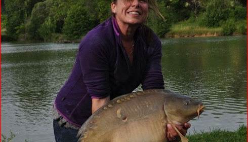 A 28 lb carp from Mas Bas Main Lake, Bridget Dawson, Jun 2013