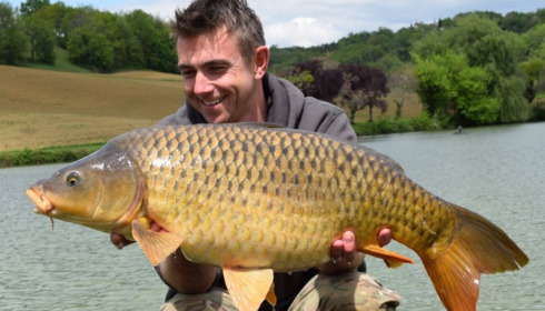A 24 lb 5 oz carp from Mas Bas Main Lake, Fletcher, Apr 2015