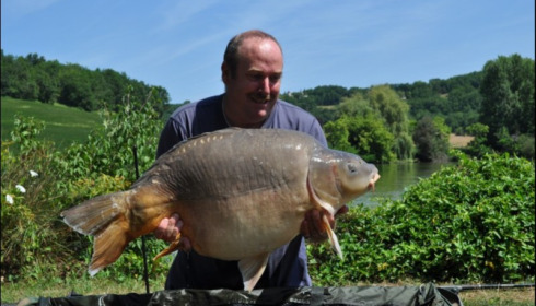 A 44 lb 6 oz carp from Mas Bas Main Lake, Dave Atkinson, Jul 2018