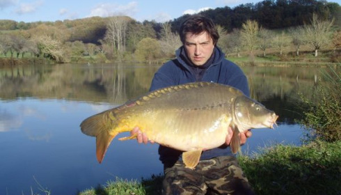 A 33 lb 11 oz carp from Mas Bas Main Lake, One of the carp stocked in Dec 2010, Dec 2010