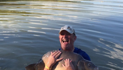 A 42 lb 10 oz carp from Mas Bas Main Lake, jim bell, Aug 2016