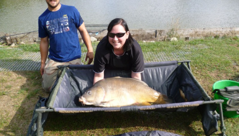 A 44 lb 8 oz carp from Mas Bas Main Lake, Jenny Lewis, Sep 2016