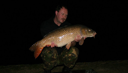 A 30 lb 11 oz carp from Mas Bas Main Lake, Sander Beijderwellen, Oct 2011